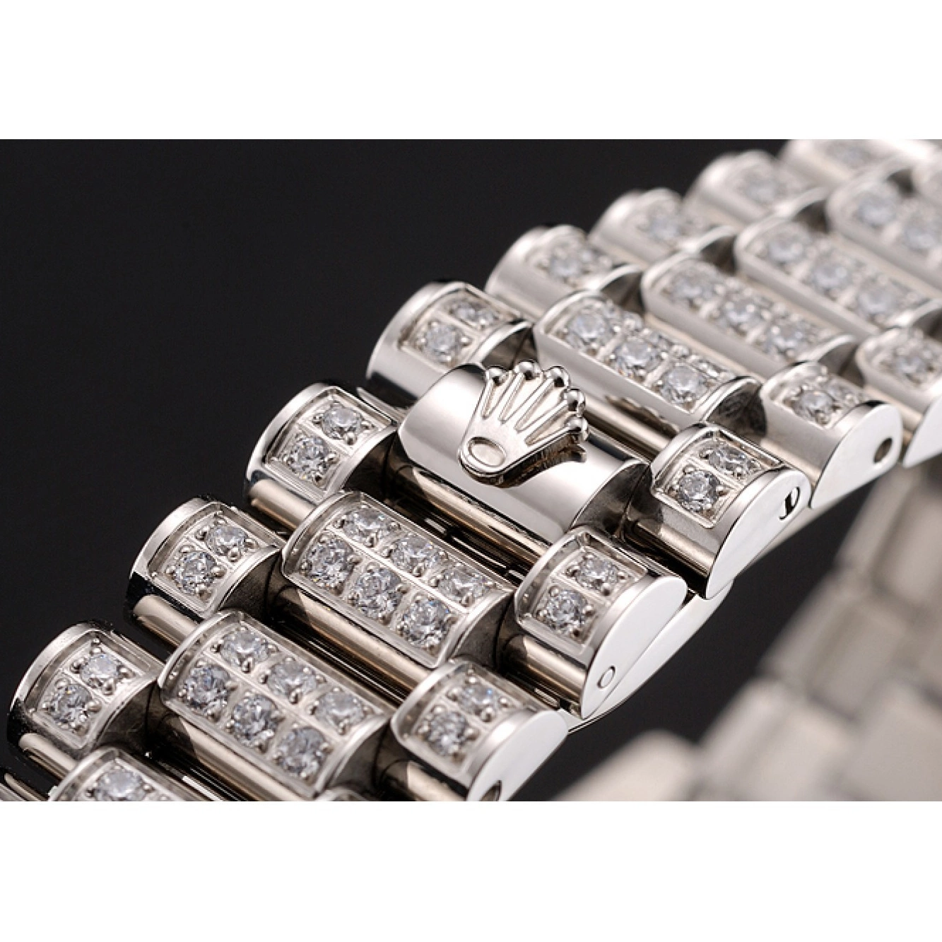 Aaa replica watch Pave Diamond Diamond Rolex Day-Date Diamond Swiss Dial Bracelet 1453950 Case 0615